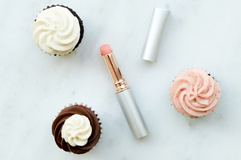 If you're looking for a nontoxic, clean alternative to Dior Lip Glow, try Jane Iredale's Just Kissed Lip and Cheek Stain. We review how it compares to Dior Lip Glow.