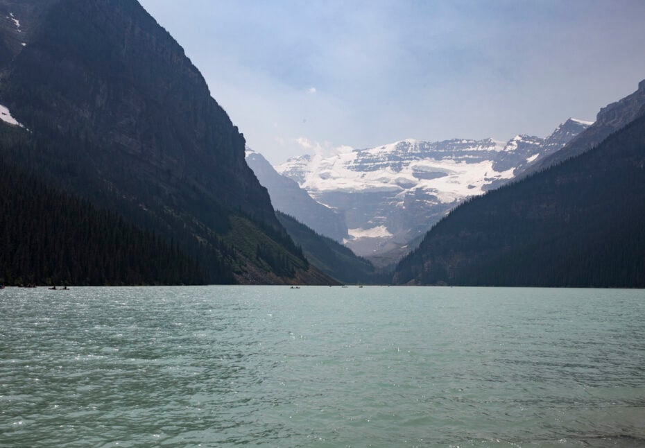 A beginner's travel guide to Lake Louise and Moraine Lake in the Canadian Rockies. Only a 40-minute drive from Banff, these beautiful lakes are must-sees.