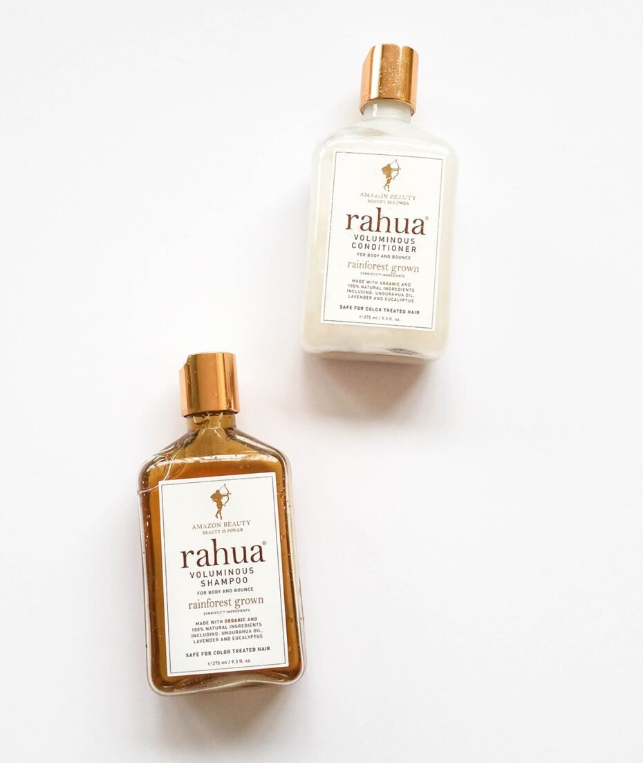 Honest Review of Rahua's Voluminous Shampoos and Conditioners from someone new to clean and natural haircare. 