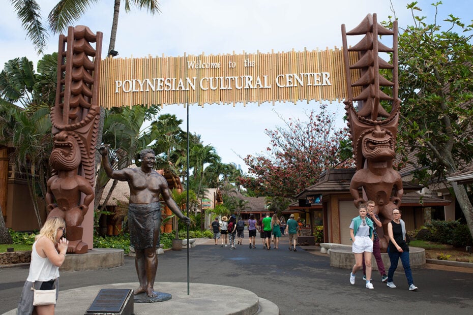 A review of the Polynesian Cultural Center in Oahu Island, Hawaii.