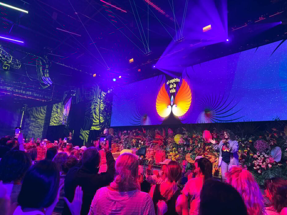 Ballroom setup at Joe Dispenza Advanced Retreat with 2100 attendees.